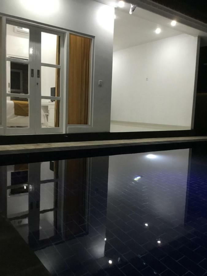 Queen Guest House Tulamben Bagian luar foto