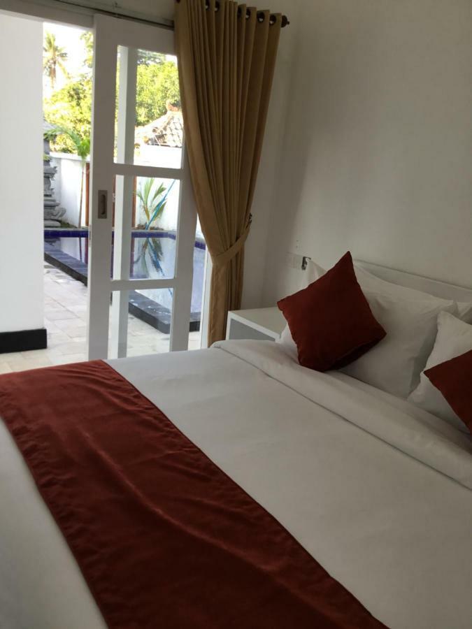Queen Guest House Tulamben Bagian luar foto